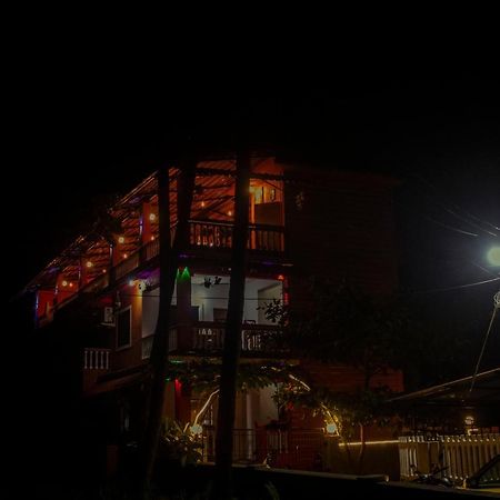 Bonds Hostel Candolim Ngoại thất bức ảnh