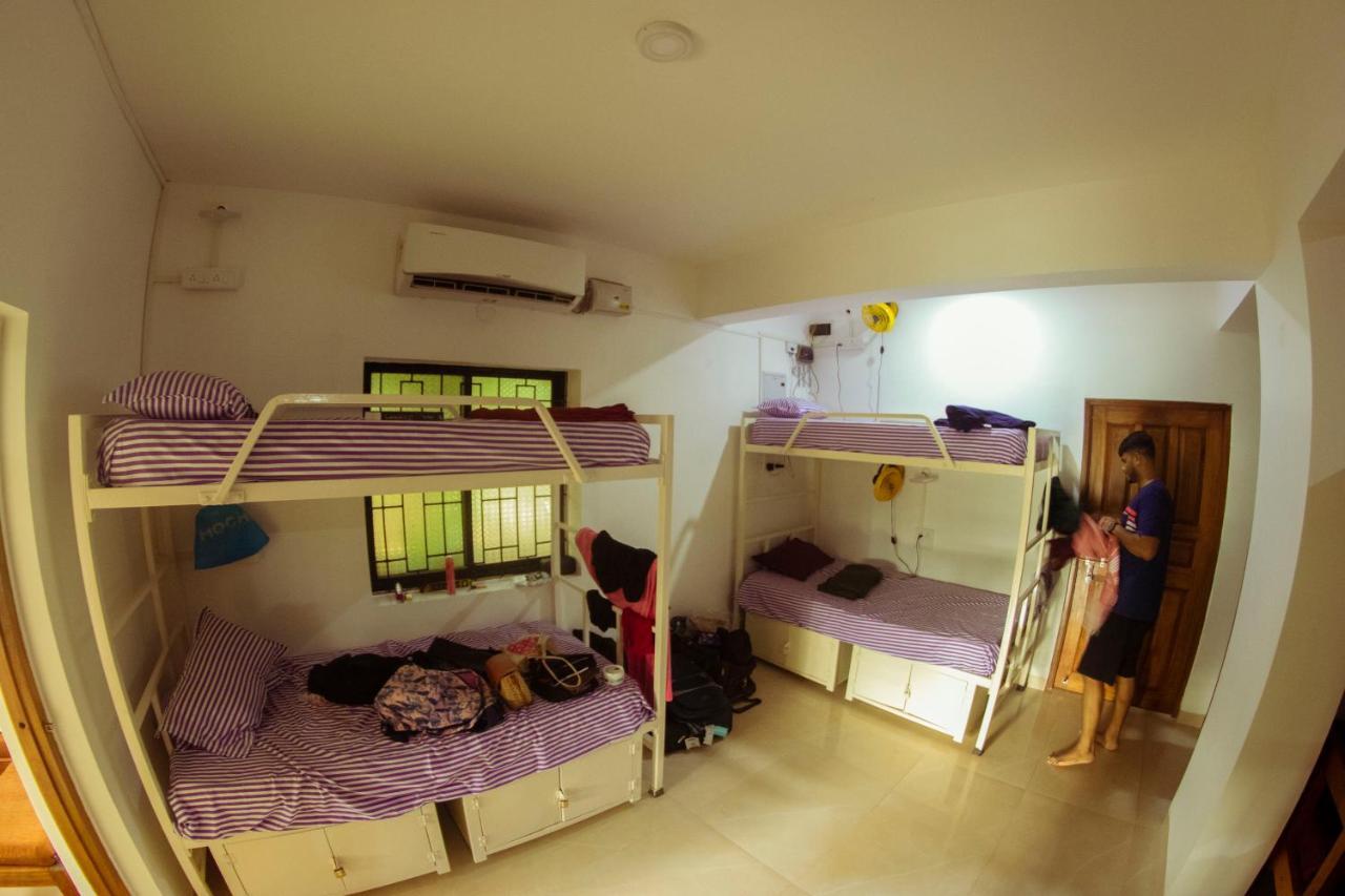 Bonds Hostel Candolim Ngoại thất bức ảnh